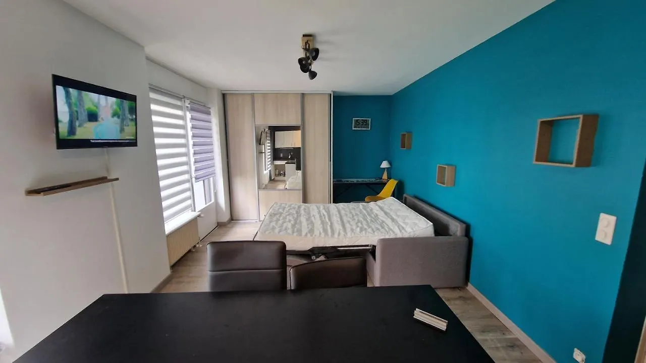 Montcalm Piscine Tennis Wifi Aix-les-Bains 0*,  France